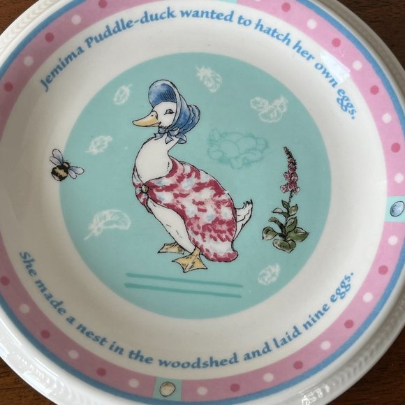 Wedgwood Jemima Puddle-Duck Child's Plate Beatrix Potter 6.25" 2003 Easter Pink - Picture 3 of 8